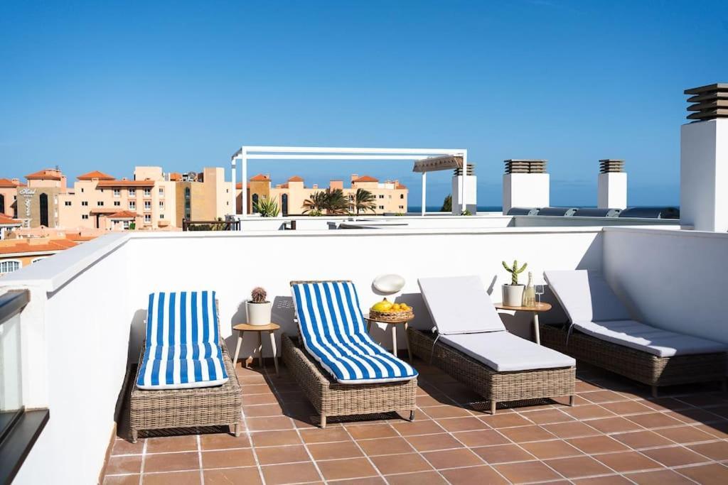 Sunny Luxury Apartment With Two Great Sunny - Level Terraces, Two Swimming Pools, In A New Complex Pueblo Majorero, Close To Fuerteventura Golf Club, Next To The Beach , Atlantico Shopping Mall And Casino In Caleta De Fuste Exteriér fotografie