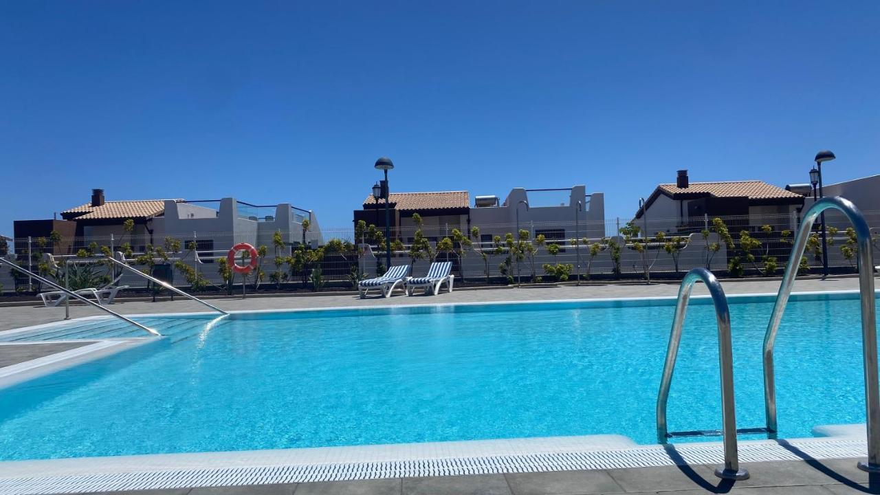 Sunny Luxury Apartment With Two Great Sunny - Level Terraces, Two Swimming Pools, In A New Complex Pueblo Majorero, Close To Fuerteventura Golf Club, Next To The Beach , Atlantico Shopping Mall And Casino In Caleta De Fuste Exteriér fotografie