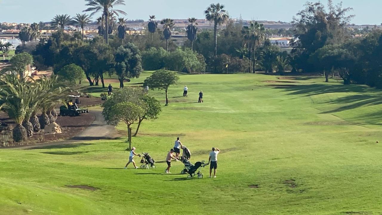 Sunny Luxury Apartment With Two Great Sunny - Level Terraces, Two Swimming Pools, In A New Complex Pueblo Majorero, Close To Fuerteventura Golf Club, Next To The Beach , Atlantico Shopping Mall And Casino In Caleta De Fuste Exteriér fotografie