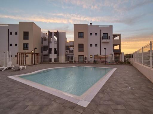 Sunny Luxury Apartment With Two Great Sunny - Level Terraces, Two Swimming Pools, In A New Complex Pueblo Majorero, Close To Fuerteventura Golf Club, Next To The Beach , Atlantico Shopping Mall And Casino In Caleta De Fuste Exteriér fotografie